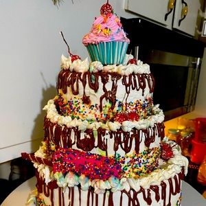 Three tier cupcake fake cake.